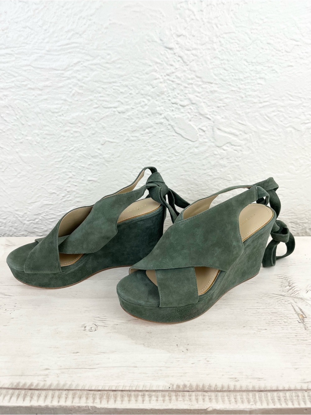 Etienne Aigner Wedge Heels Sandals Shoes Green Suede Tie Ankle 8.5 - Picture 4 of 15